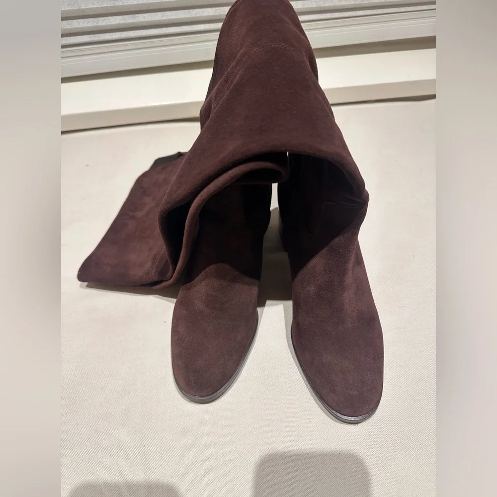 Michael Kors Paulette brown knee high suede boots . - Picture 2 of 9